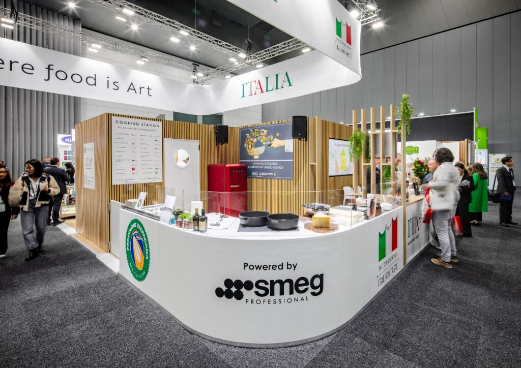 Trade Show Booth Ideas - Edible Giveaways