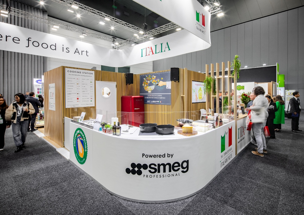 Trade Show Booth Ideas - Edible Giveaways