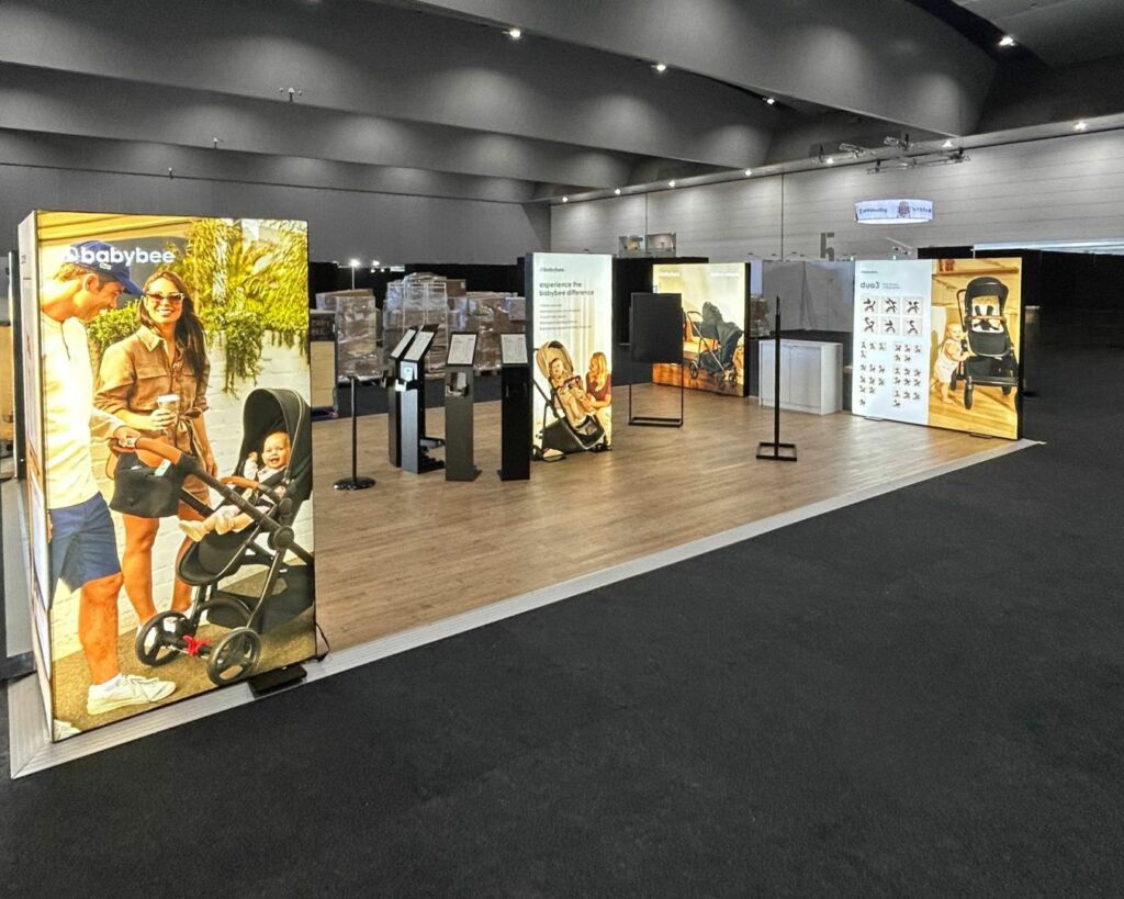 Custom Stand - PBC Expo - Vinyl Flooring