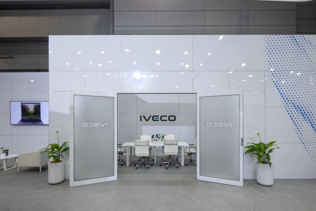 Custom Exhibition space - Meeting Room