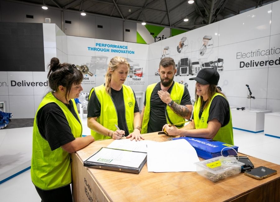 Build Crew Onsite Custom Stand Builder