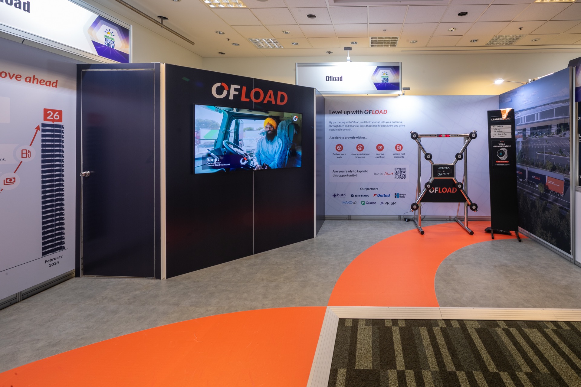 custom flooring shell scheme exhibitor