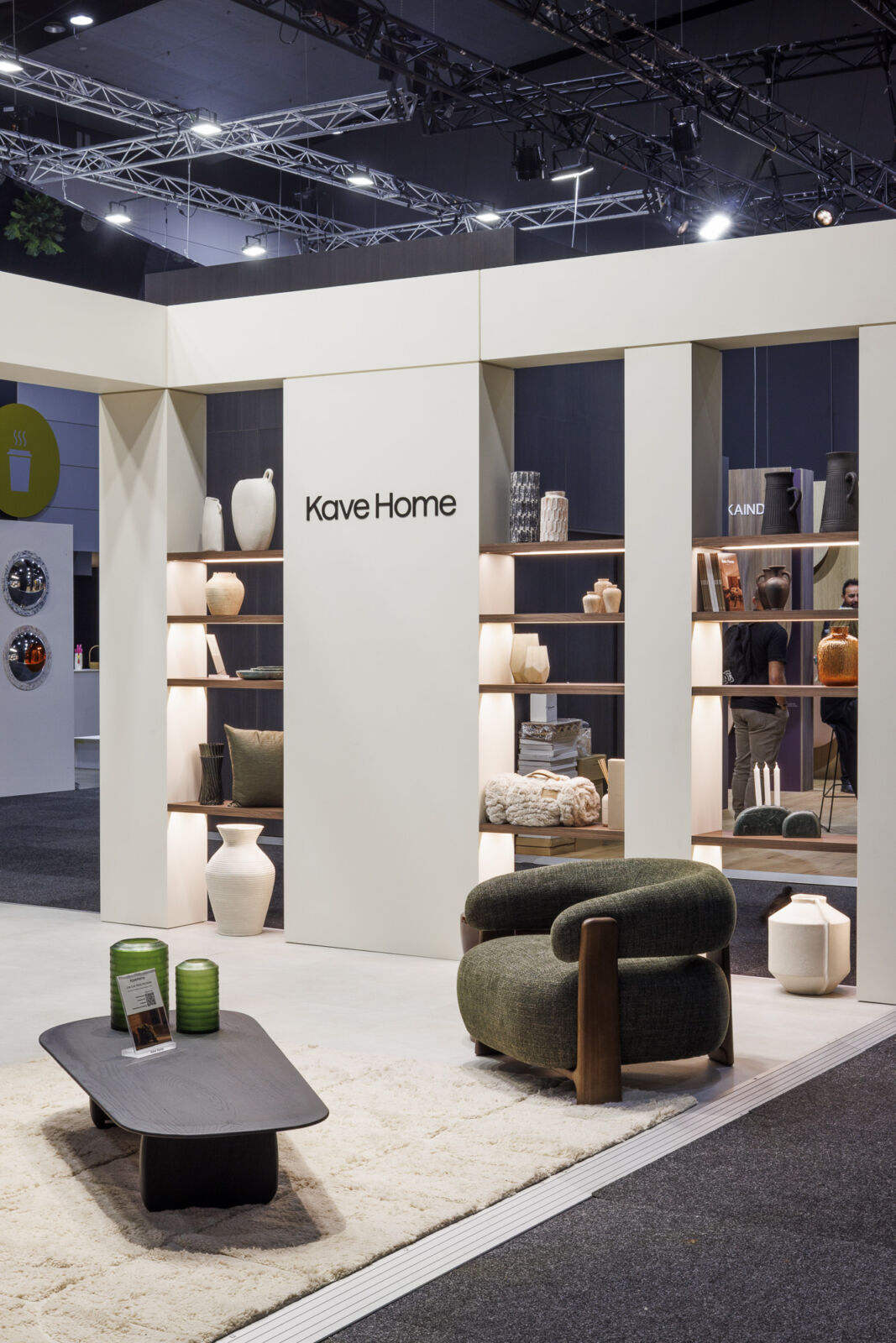 Showroom Exhibition Stand Custom Shelving Display