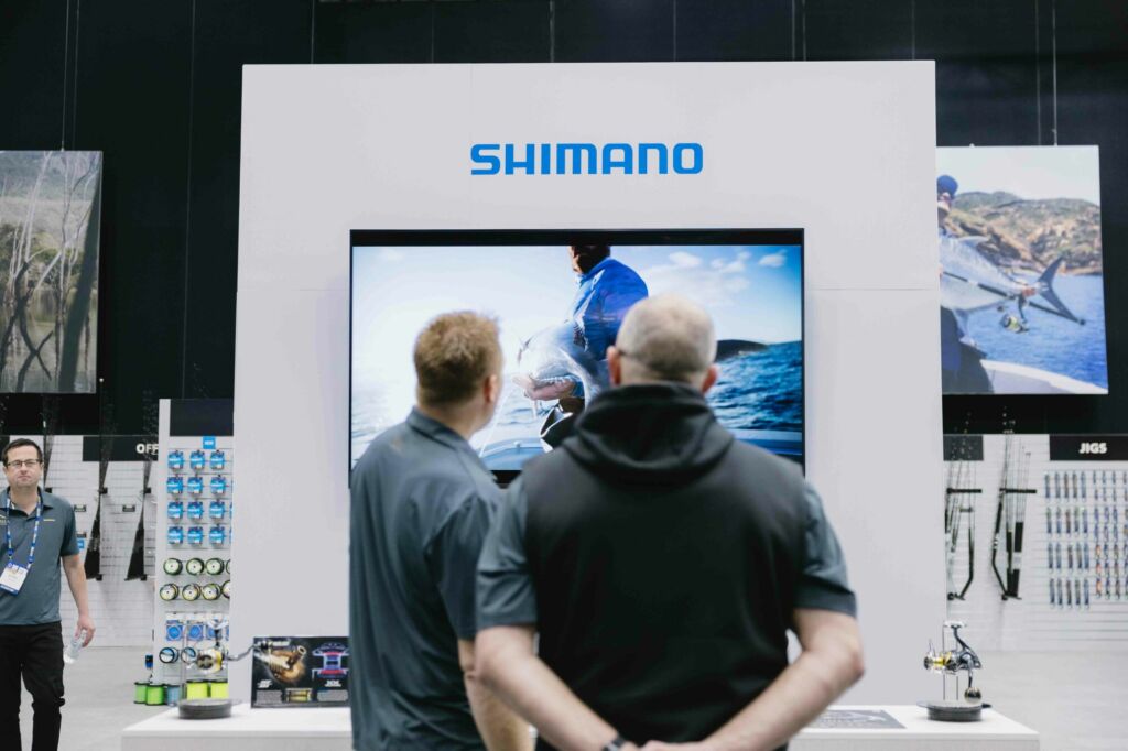 Shimano custom retail wall
