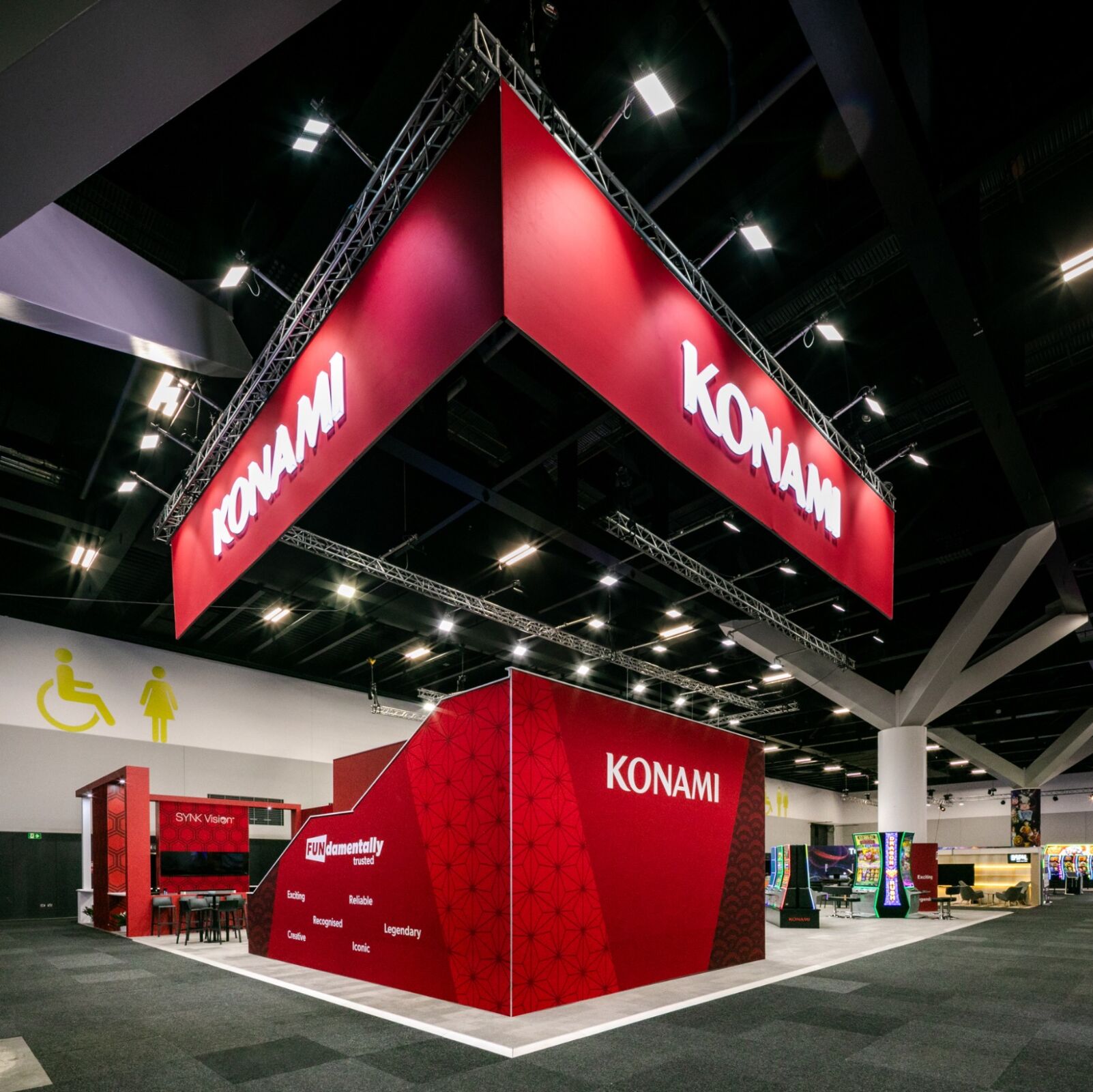 Mezzanine Exhibition Stand and Overhead Banner